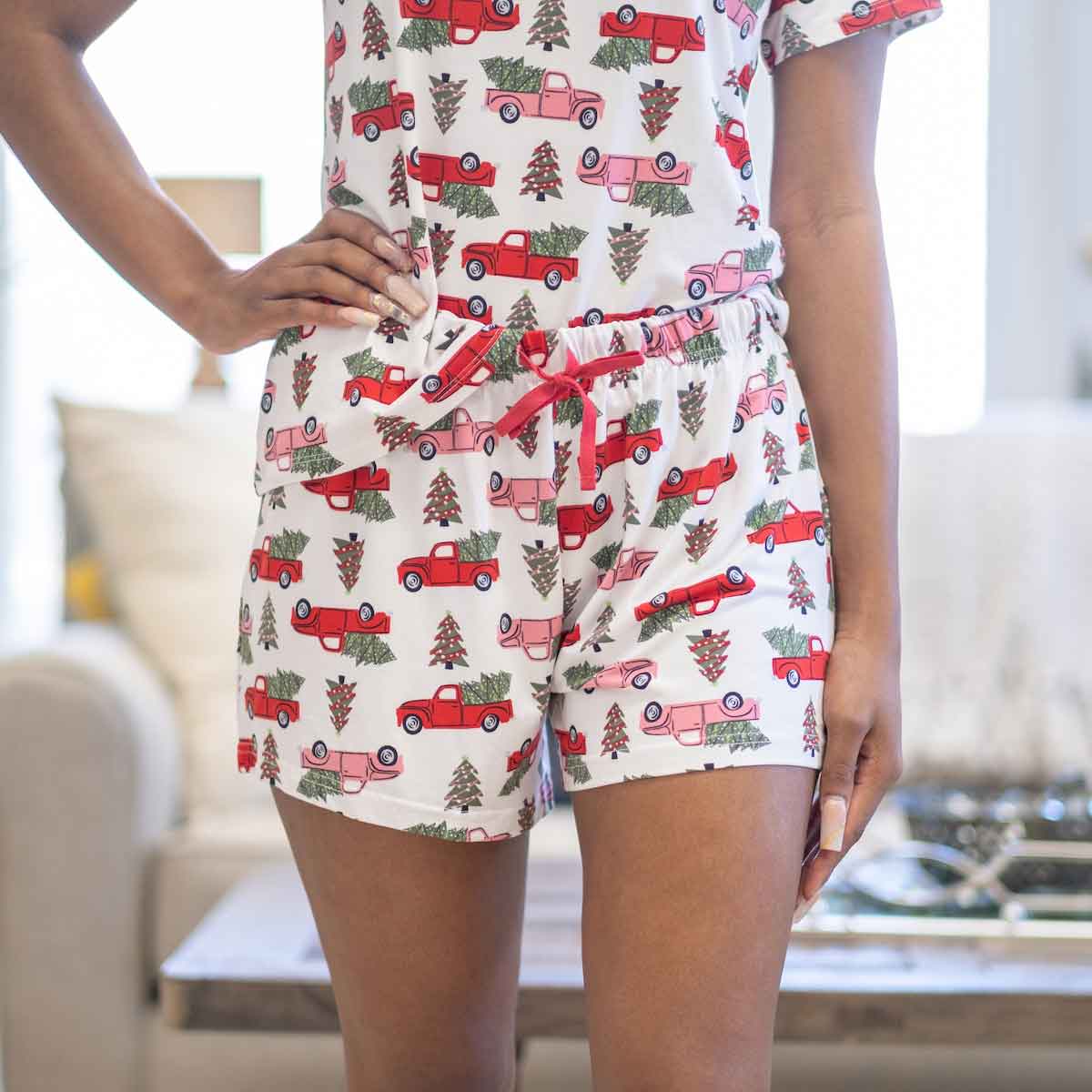 The Royal Standard  Wonderland sleep pants-Monogrammed Pajamas-Lounge Pants-Christmas Pajamas-Women’s Pajama Pants Kleding Dameskleding Pyjamas & Badjassen Pyjamashorts & Pyjamabroeken 