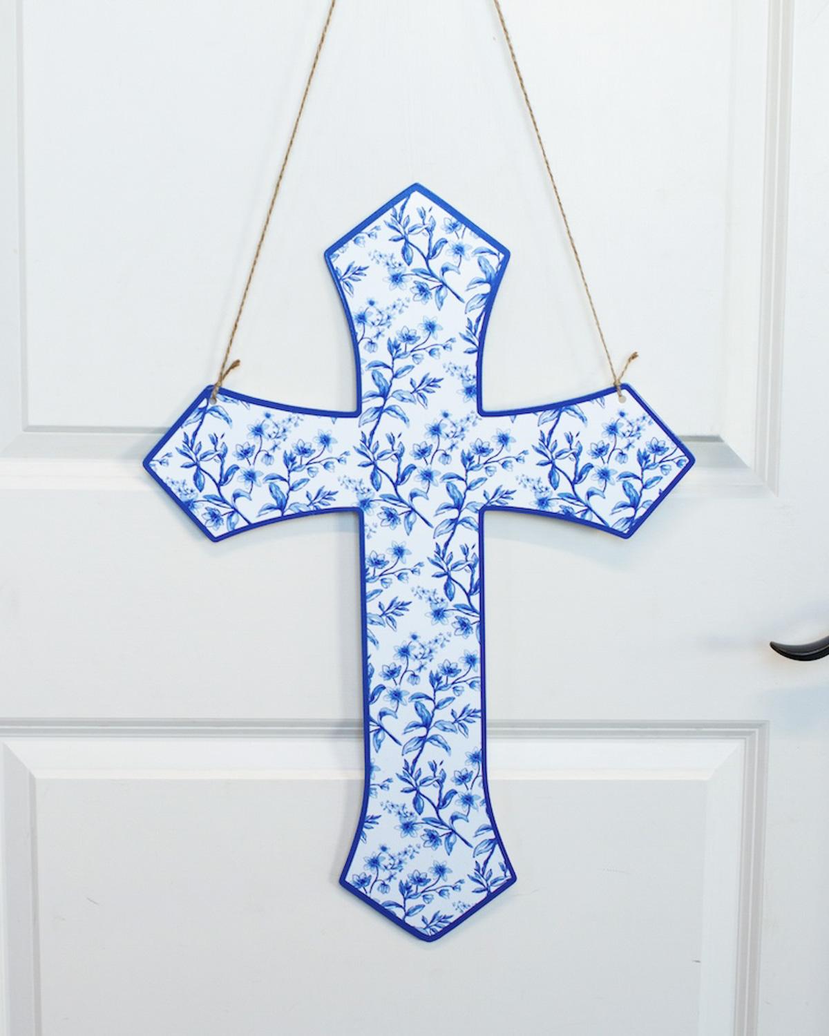 The Royal Standard Aldridge Garden Cross Door Hanger - Thumbnail 2